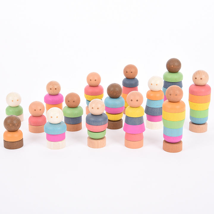 15 screw-together figures