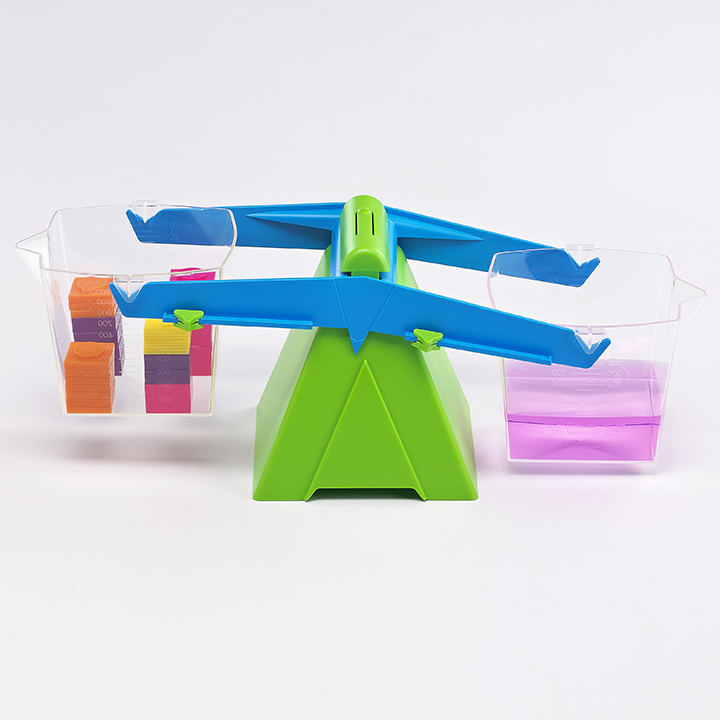 Plastic bucket balance scales