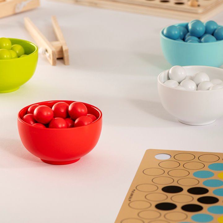 Coloured balls to pick up and make patterns