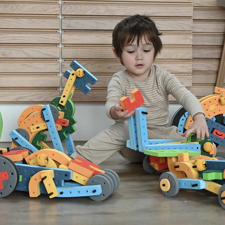 300 piece EVA foam blocks