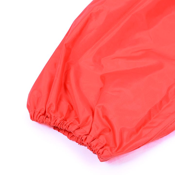 Red sleeve elastic detail