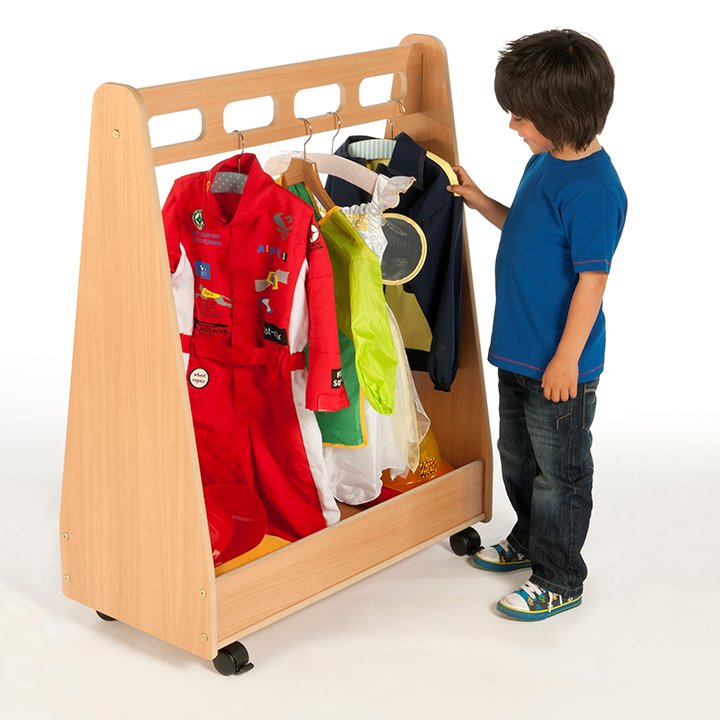 Basic dress-up trolley for dress-up clothes and accessories
