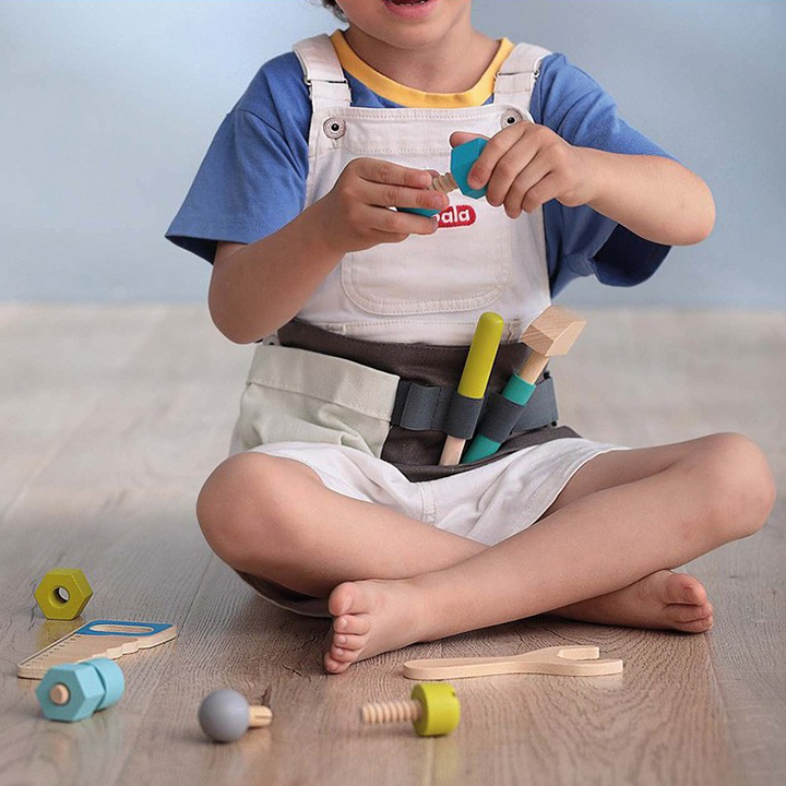 Fabric belt and wooden tools for role play