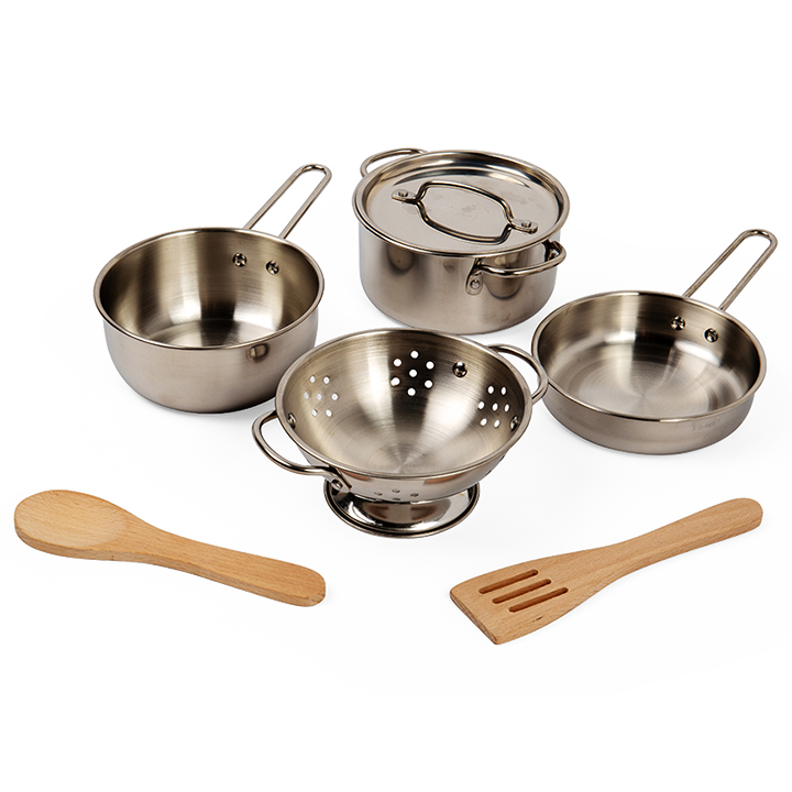 Pans and utensils