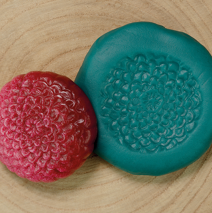 Make impressions with flower stones