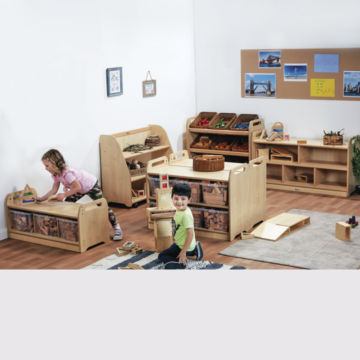 Combination of construction units, drawers and buckets