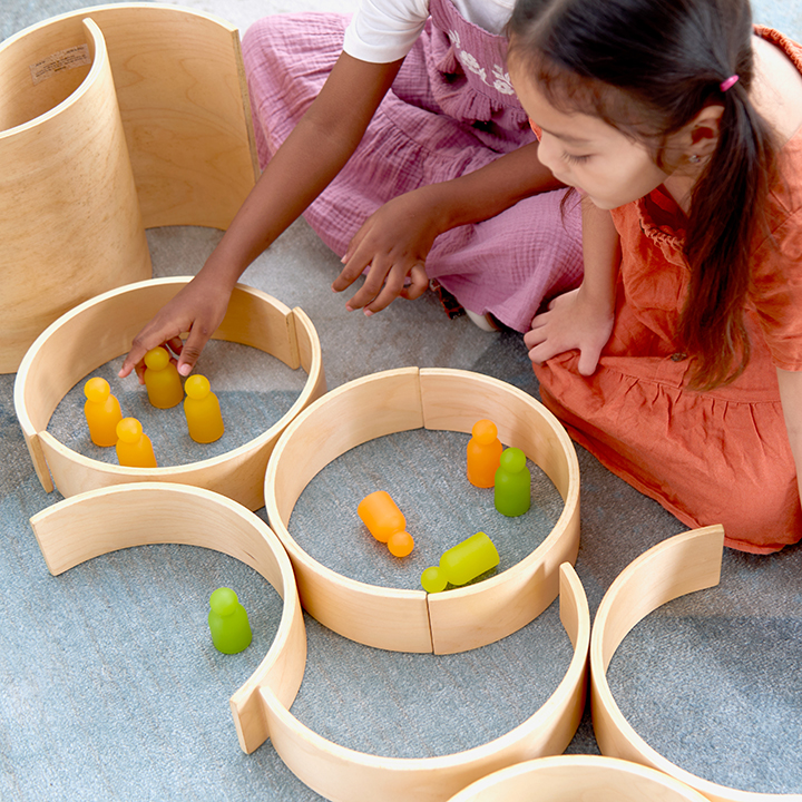 Join arches to create shapes
