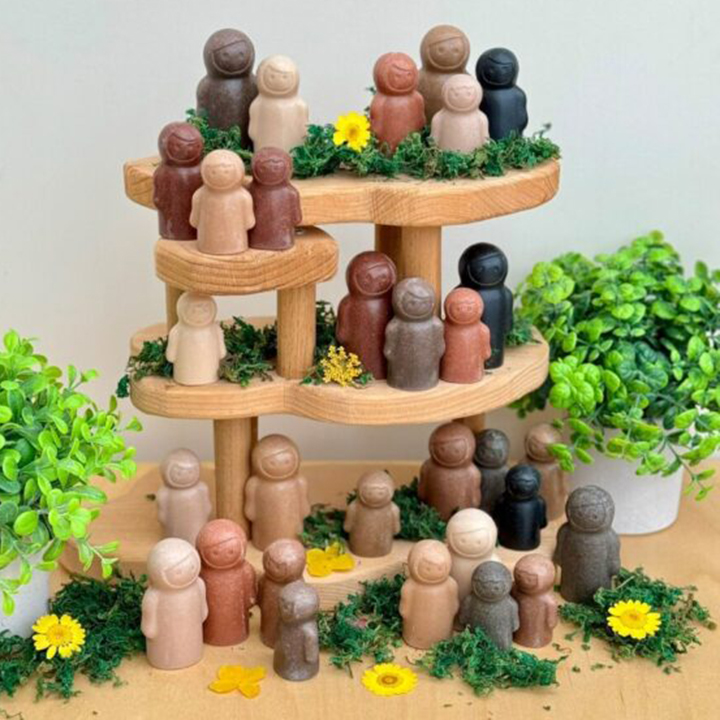 Little People Like Me Families