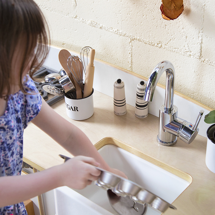 Play kitchen with Belfast sink
