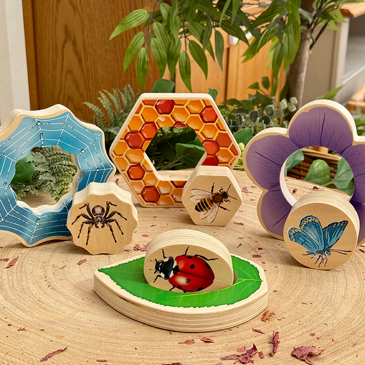 Standing puzzle pieces