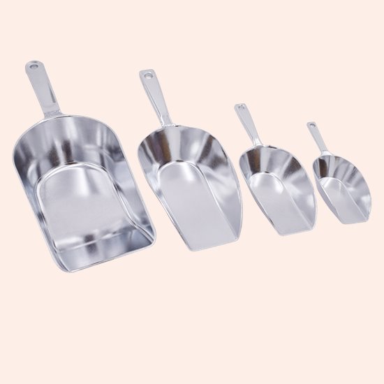 4 different sized metal scoops