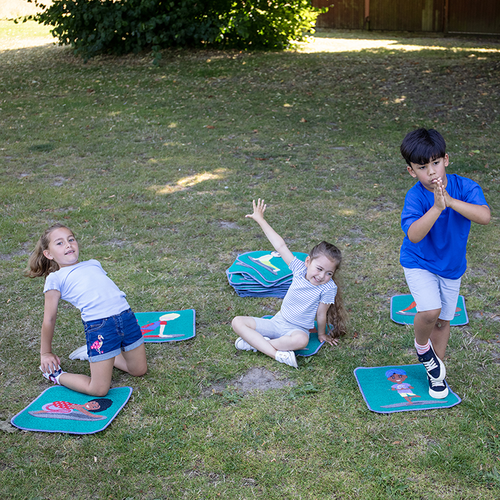 Carpet tile mats for indoors or out