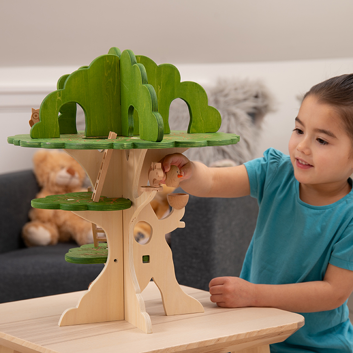 Wooden tree with three tiers