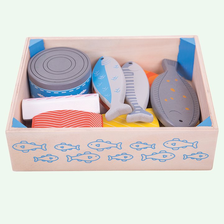 Fish healthy eating crate