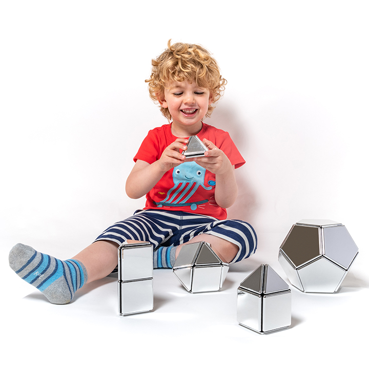 48 piece set of mirrored magnetic construction pieces