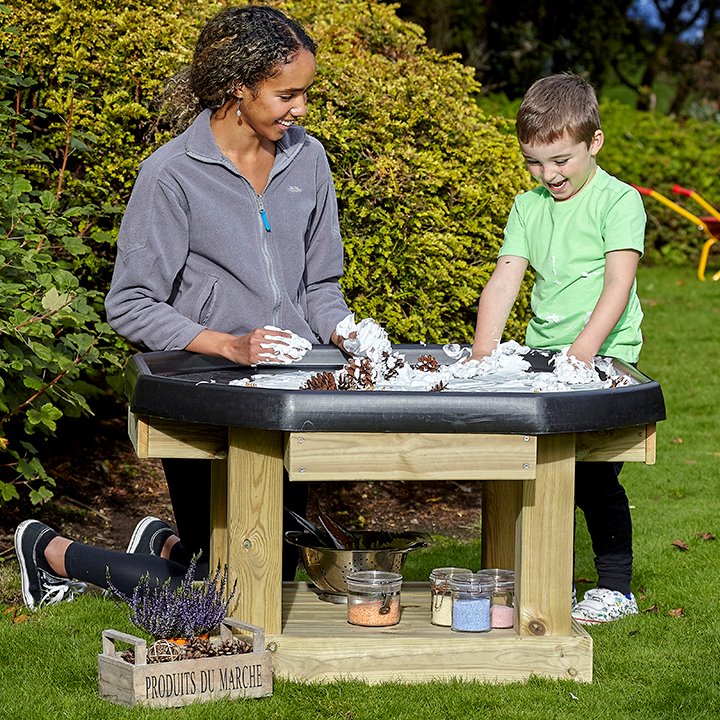 Garden messy play activity tray and legs