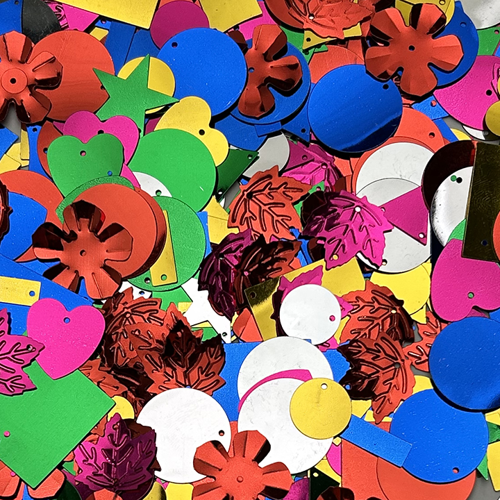 Large sequins up to 30mm