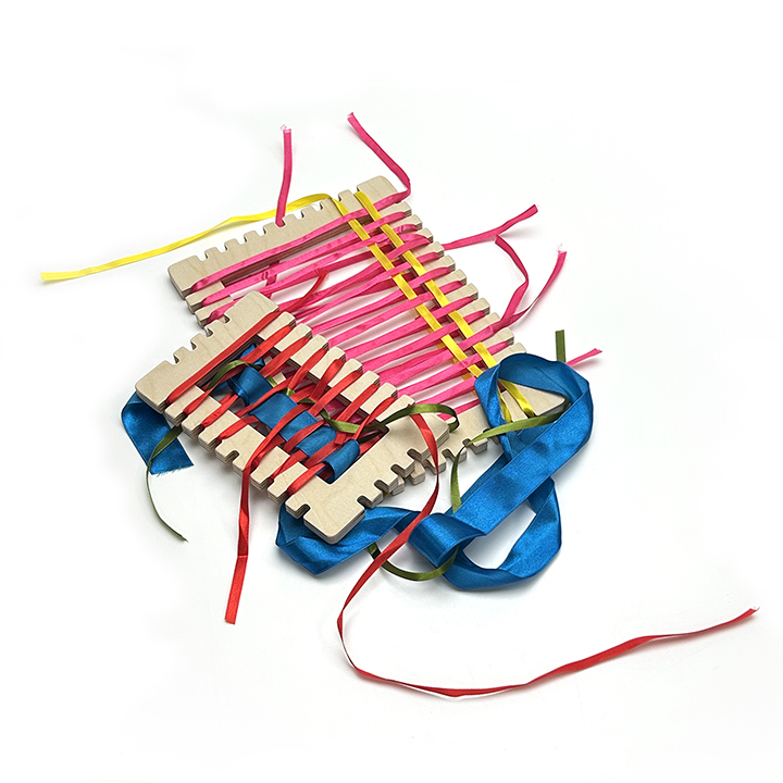 Weaving frames with ribbons