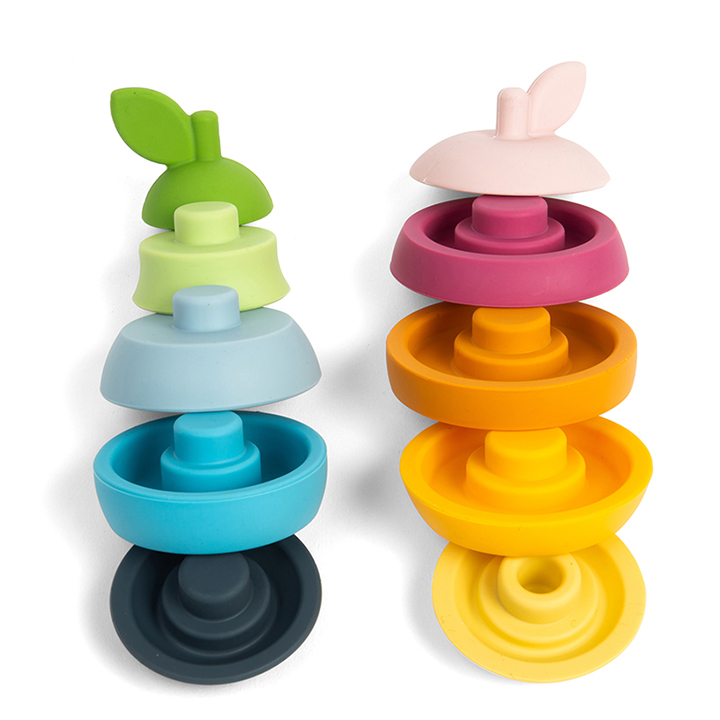Silicone Pieces of Apple and Pear that stack