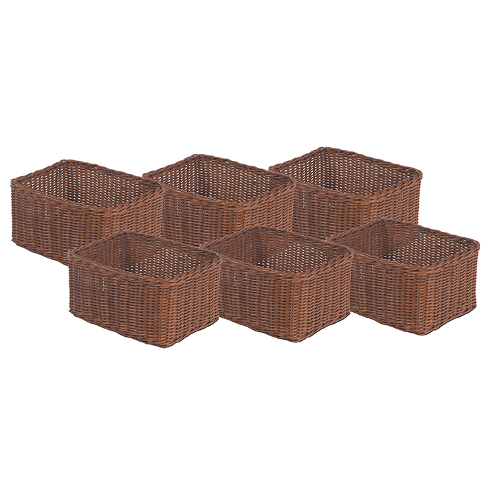 Set of 6 larger wicker baskets
