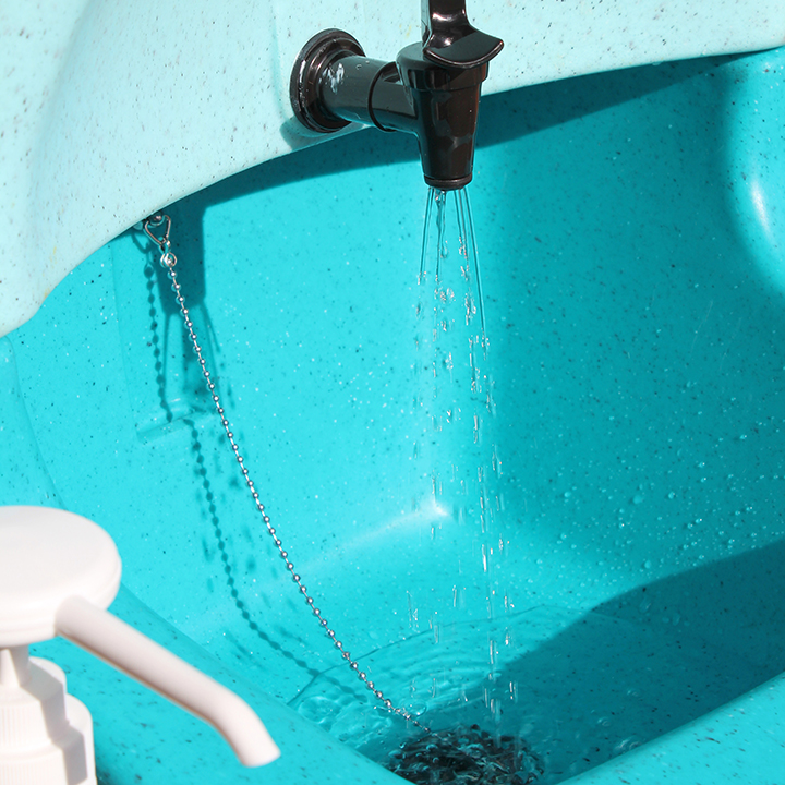 Easy to use tap on hand wash unit