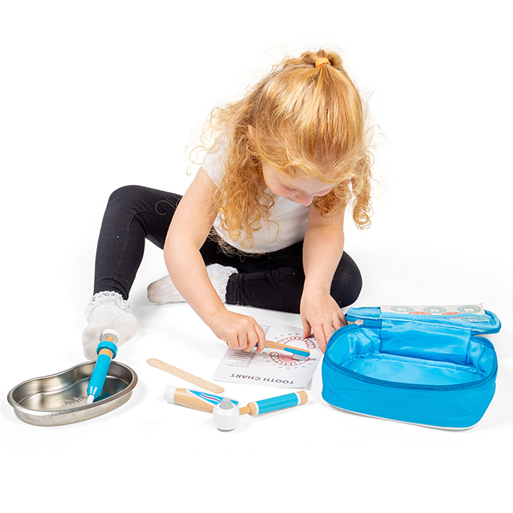 Role play dentist equipment