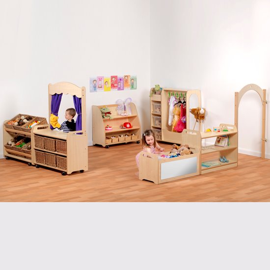 Dress up zone made from a combination of units, mirrors and storage