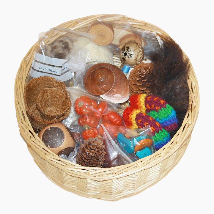 Natural traditional treasure basket