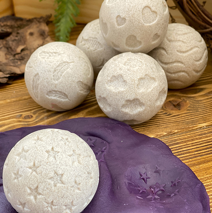 Six roller balls for calm