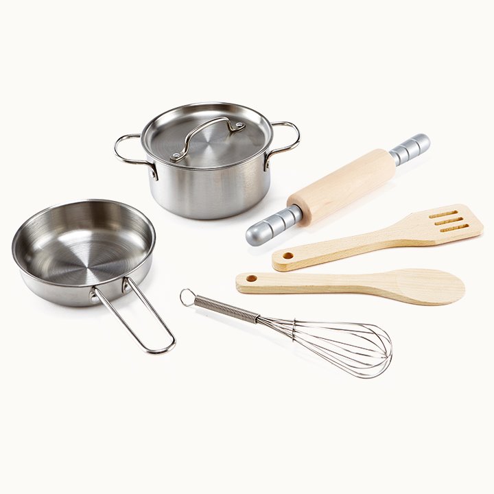 Set of 7 cooking items