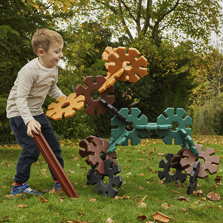 Set of 20 octagonal recycled plastic pieces