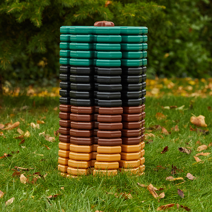 40 octagonal pieces stored neatly