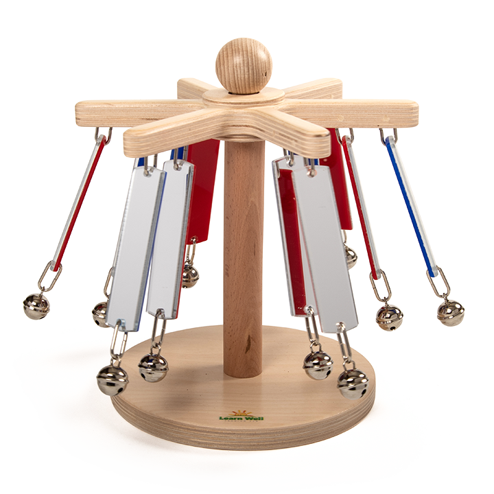 Slowly spinning mirror chimeabout