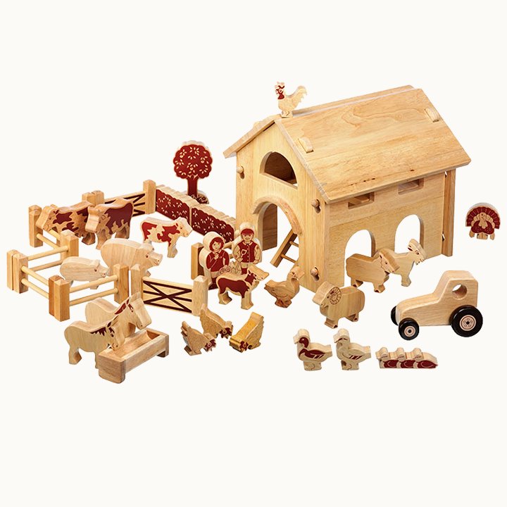 Set of chunky wooden farmyard animals and pieces