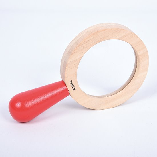 Wooden handle with plastic magnifying lens